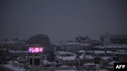 Kievul în beznă, la minus 19 grade, în urma unui atac aerian masiv al forțelor rusești din 15 ianuarie 2026.