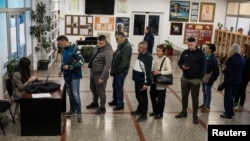 Glasanje na biračkom mjestu u Banjaluci, BiH, 4. oktobra 2026.