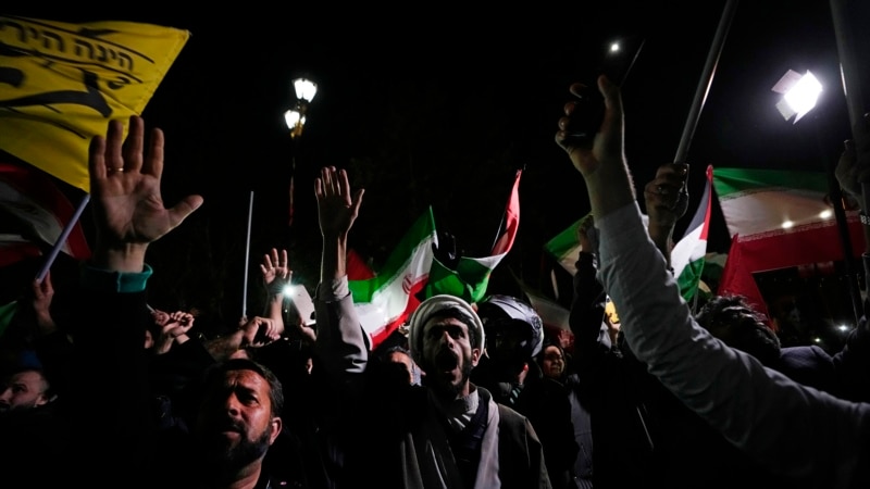 Iran's Unprecedented But Choreographed Attack On Israel Underlines Tehran's Limits