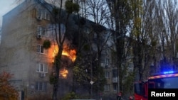 Наслідки удару російської ракети по житловому будинку в Печерському районі Києва, 15 листопада 2022 року 