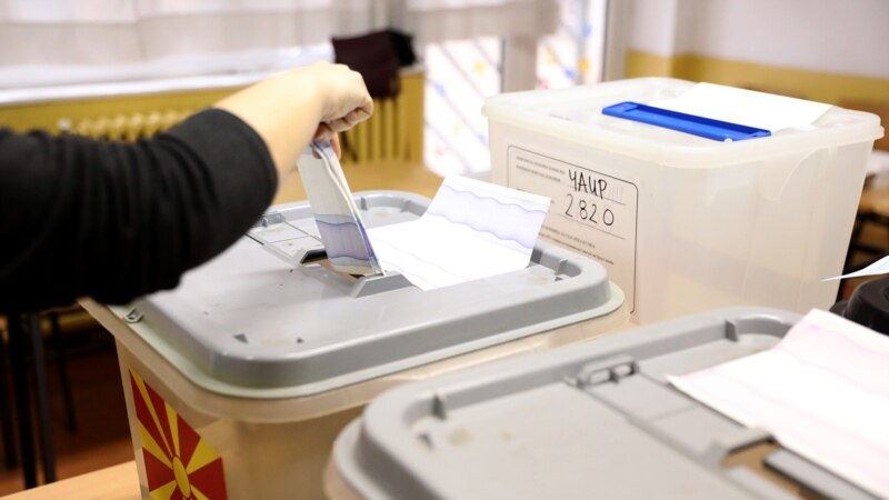 Në Maqedoninë e Veriut mbahet balotazhi i zgjedhjeve lokale
