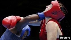 Twelve Russian athletes and six from Belarus are competing at the the women's world boxing championships. (file photo)