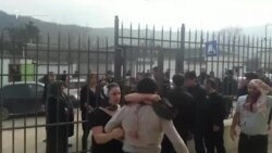 Массовая драка у здания суда в Дагестане