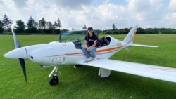 Adoleshentja synon rekordin në aviacion