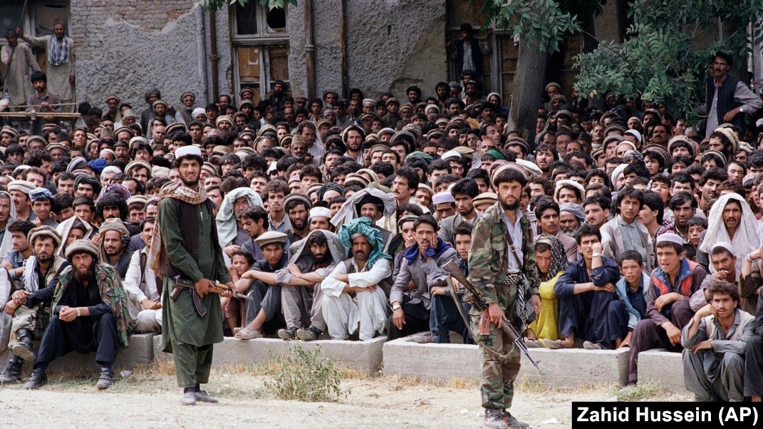 Жыныс мүшесі қынапта тегіс және ауыртпалықсыз