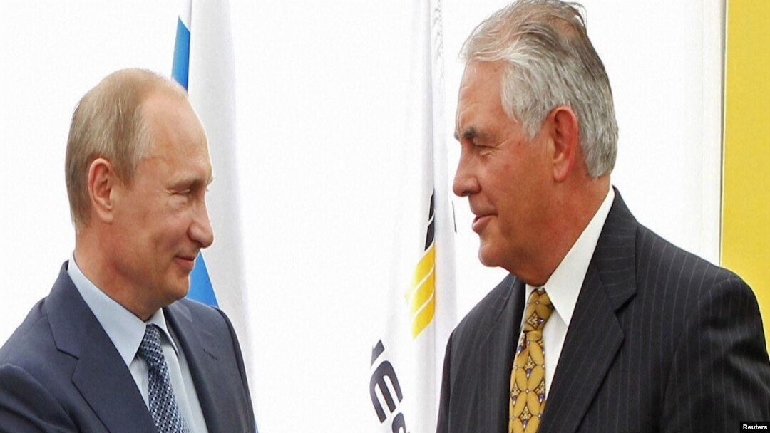 Vladmir Putin i Rex Tillerson