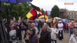 Bazar günü Almaniyada parlament seçkisidir, Merkel gedir