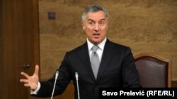 Milo Đukanović drži premijerski čas u skupštini