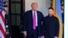 АКШ президенти Дональд Трамп менен Украинанын лидери Владимир Зеленский Ак үйдө, Вашингтон, 17-октябрь, 2025-жыл.