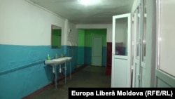 În acest an, se vor finaliza lucrările de renovare și modernizare a blocurilor sanitare în 25 de școli.