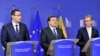 Premierul român Victor Ponta, Președintele Comisiei Europene, Jose Manuel Barroso și primul ministru Lurie Leanca la conferința de presă de la Bruxelles, anunțînd propunerea de liberalizare a vizelor pentru moldoveni.