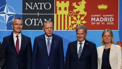 Турция се съгласи да допусне Швеция и Финландия в НАТО