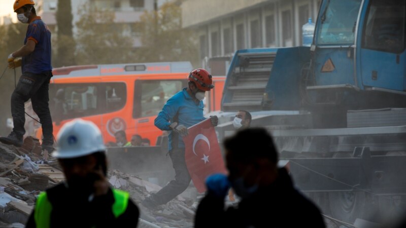Dhjetëra të lënduar nga tërmeti në Turqi 