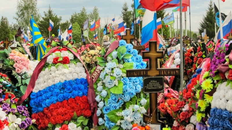 Russia Cracks Down On Photos Of Graves That Reveal The Cost Of War
