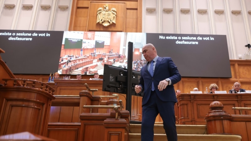 Guvernul vrea să își asume răspunderea pentru reforma administraţiei şi pentru pachetul de relansare economică pe 29 ianuarie