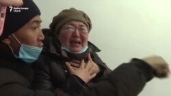 „Ars cu fierul de călcat”: Rudele spun că deținuții au fost torturați în urma protestelor masive din Kazahstan
