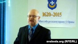 Выступае навуковец Ігар Пушкін