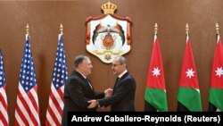 Američki državni tajnik Mike Pompeo i jordanski šef diplomacije Ayman Safadi u Ammanu 