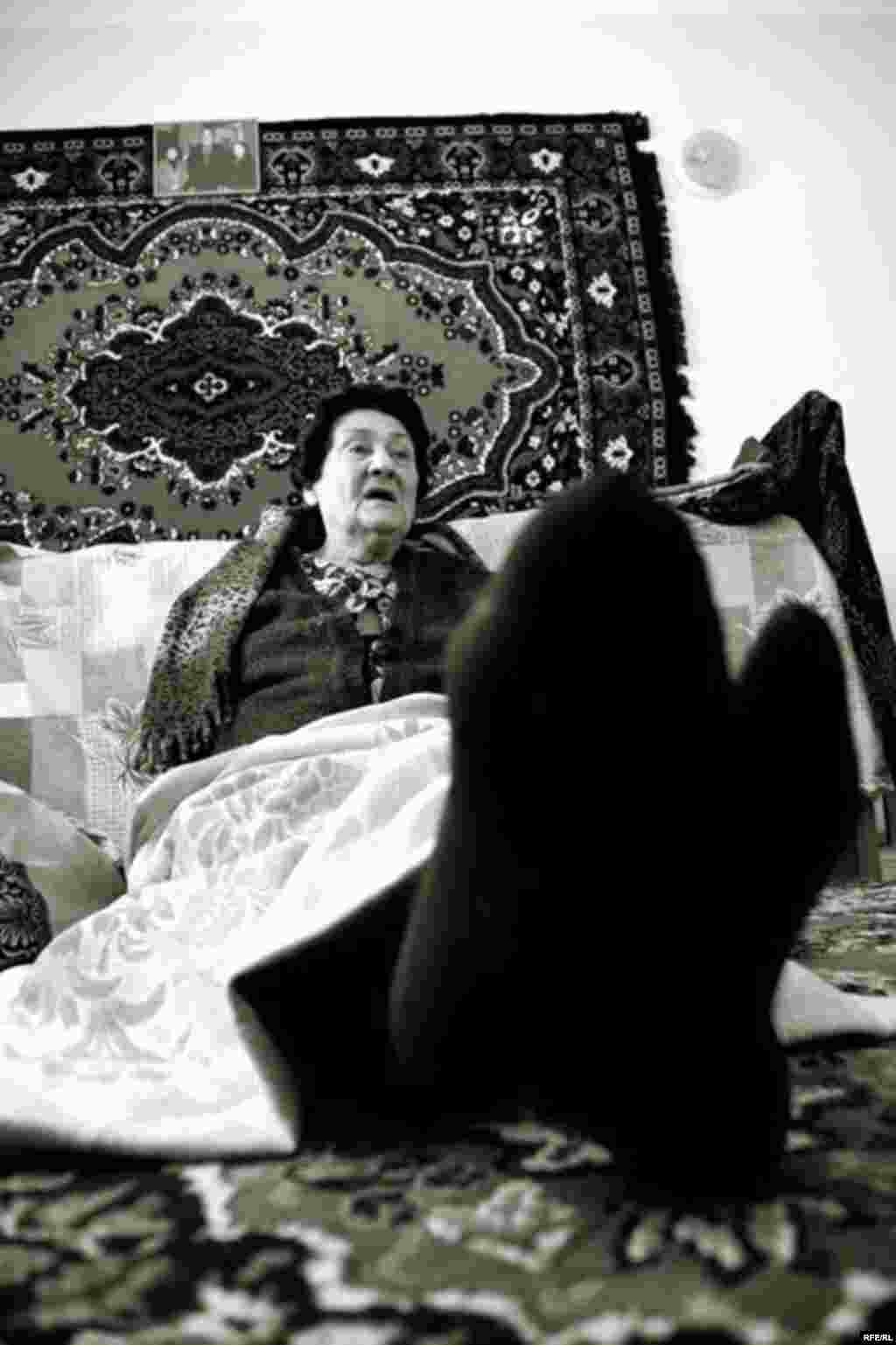 "Qocalar evi" - sonuncu dayanacaq #13