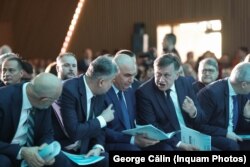 De la stânga la dreapta: Kelemen Hunor, Marcel Ciolacu, Ilie Bolojan și Crin Antonescu.