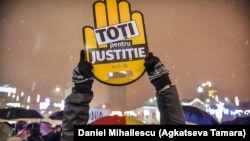 Demonstrație de susținere a sistemului judiciar și împotriva modificările făcute la Legile Justiției în mandatul lui Liviu Dragnea la conducerea PSD. Legile modificate atunci sunt acum revizuite de puterea PSD-PNL-UDMR.