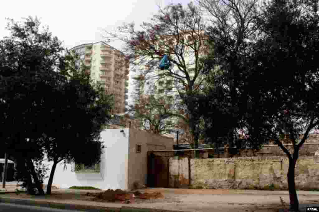 Sökülüb-tikilən Bakı #23