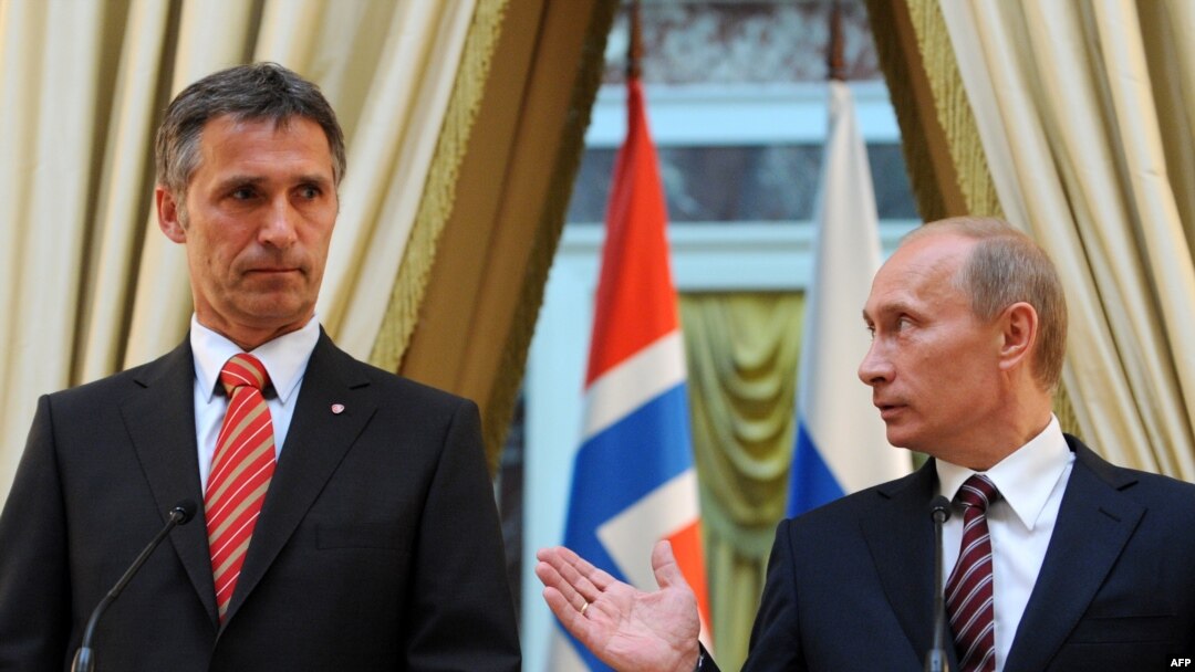 Russian President Vladimir Putin (right) with the next NATO Secetary-General Jens Stoltenberg (file photo)