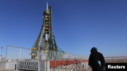 Inclement conditions at a landing site in Kazakhstan means the return of space station crew members has been postponed. (file photo)