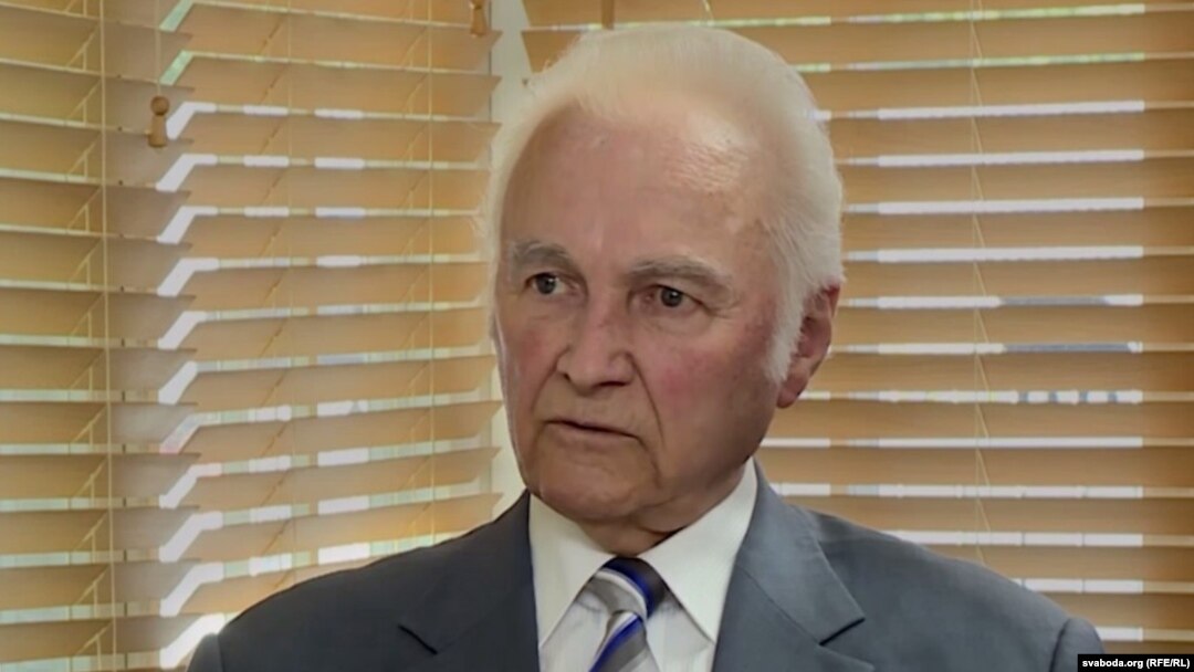 Арнольд Рюйтель