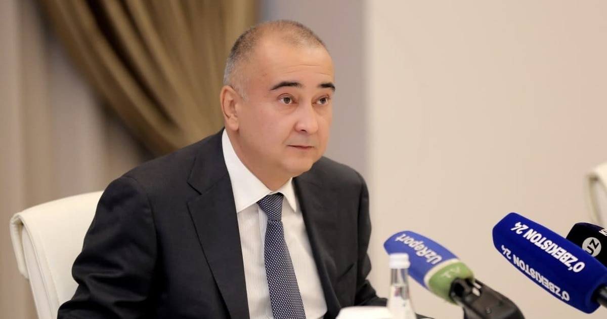 Trans va qiz ortasidagi jinsiy aloqa