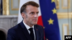 Емманюель Макрон наголосив, що ініціатива має на меті посилити підготовку молоді та оновити збройні сили країни