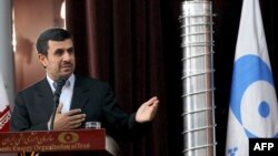 Presidenti iranian Mahmud Ahmedinexhad