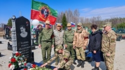 Әлмәттә сугышта үлгән хәрби кабере