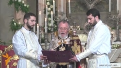 Армянская апостольская церковь отмечает праздник Святого Рождества