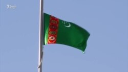 Дар Туркманистон Эмомалӣ Раҳмон бо Сооронбой Ҷеенбеков мушкили марзро баҳс кард