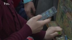 Депутаты предлагают забрать у школьников телефоны