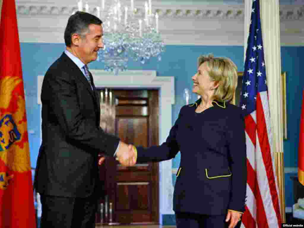 Milo Đukanović i Hillary Clinton, Washington, 21.01.2010. 