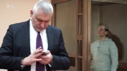 Суд оставил Романа Сущенко под арестом