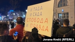 Jedan od transparenata, Novi Sad, 22. februara 2026.