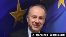 "Đokić (Vladan, rektor Beogradskog univerziteta) zaista ima ugled i malo je onih koji mogu nešto da mu zamere", ističe Jelena Đorđević.