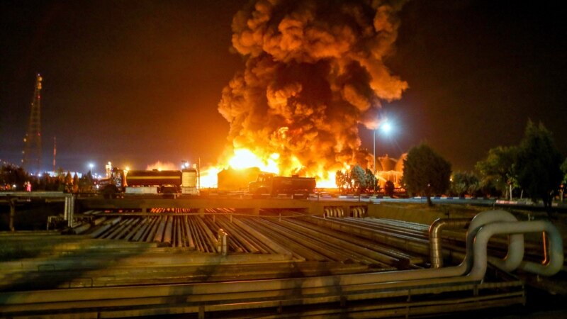 ირანის ერთ-ერთ უდიდეს ნავთობგადამამუშავებელ ქარხანაში მძლავრი ხანძარი გაჩნდა