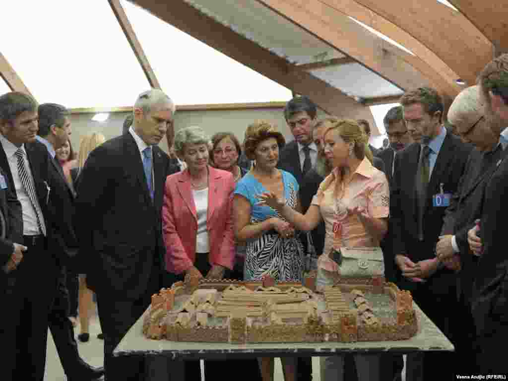 Učesnici samita posetili su arheološko nalazište Viminacium, 02.09.2011. Foto: RSE / Vesna Anđić 