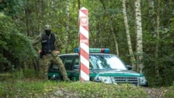 Польскі памежнік на мяжы зь Беларусьсю. Ілюстрацыйнае фота