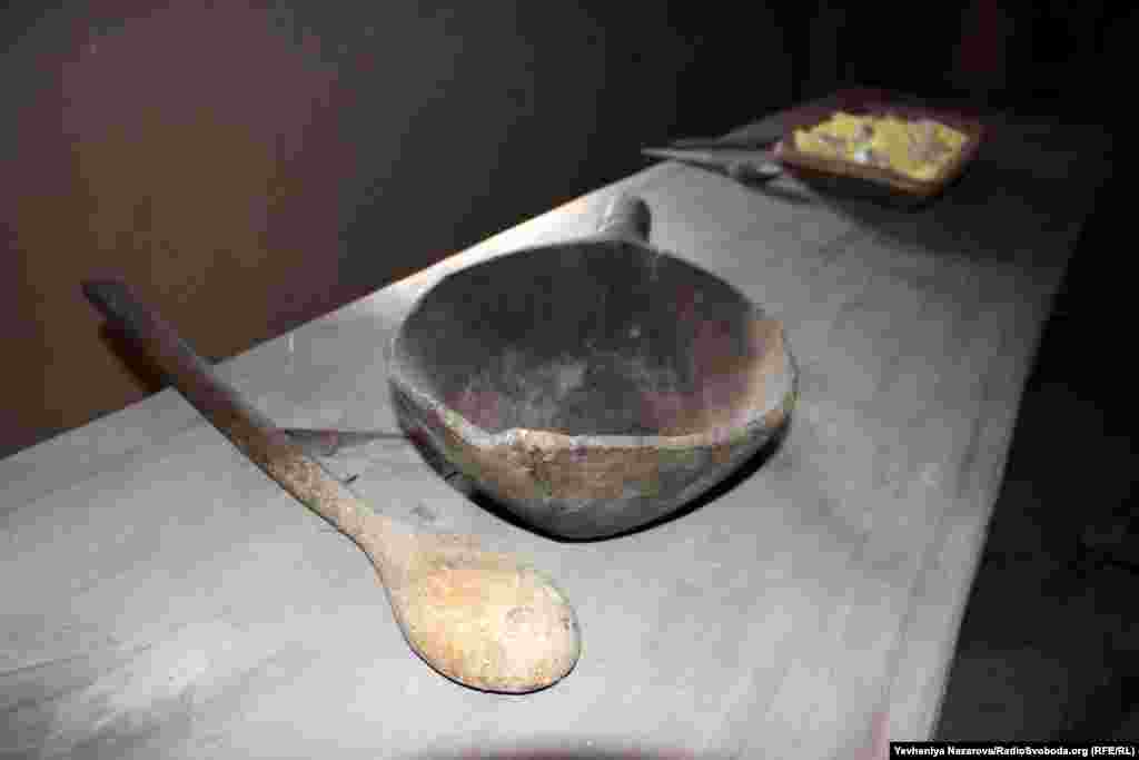 Однією з традиційних козацьких страв була так звана тетеря, коли відварне пшоно заправлялося шматочками тіста