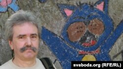 Сяргей Астраўцоў