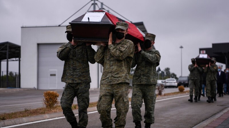 Posmrtni ostaci Albanaca iz masovne grobnice u Srbiji predati Kosovu