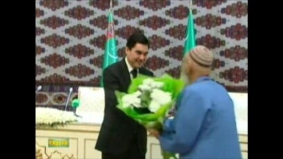 Turkmen Council Of Elders Meets In Ashgabat