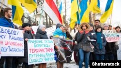 Акція протесту у столиці Польщі проти агресії Росії щодо України. Варшава, 1 лютого 2015 року (ілюстраційне фото)