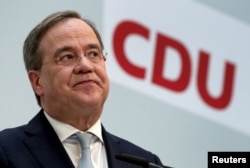 Armin Laschet, președintele Uniunii Creștine Democrate Germane, CDU, participă la o conferință de presă la sediul partidului din Berlin - 15 martie 2021