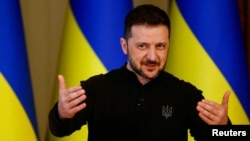 Раніше Володимир Зеленський розповів, що після зустрічі з Рубіо планує розмову з делегатами Штатів у переговорах